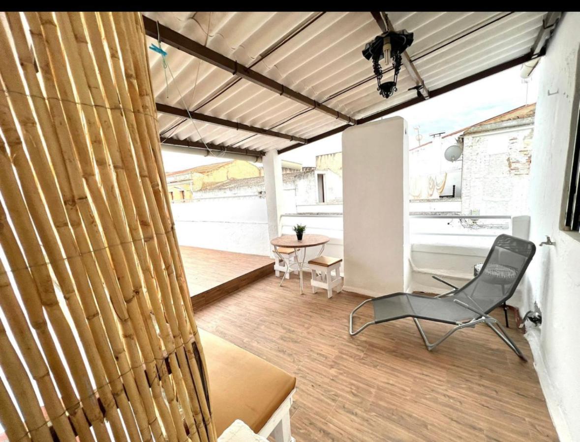 Apartamento Deluxe Terraza Y Bbq Santa Amalia Exterior photo